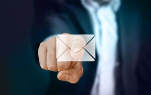 email phishing الرسائل الاحتيالية