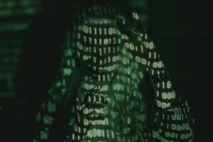 Insider Threats in Cyber Security التهديدات الداخلية و الأمن السيبراني